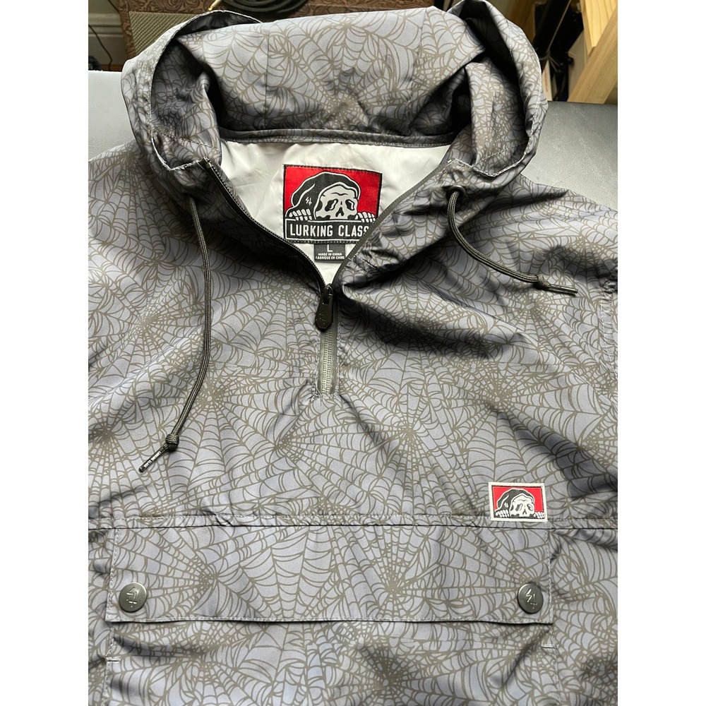 Lurking Class Anorak Windbreaker Mens Large Grey Hoodie Spider Web Print - Picture 2 of 7